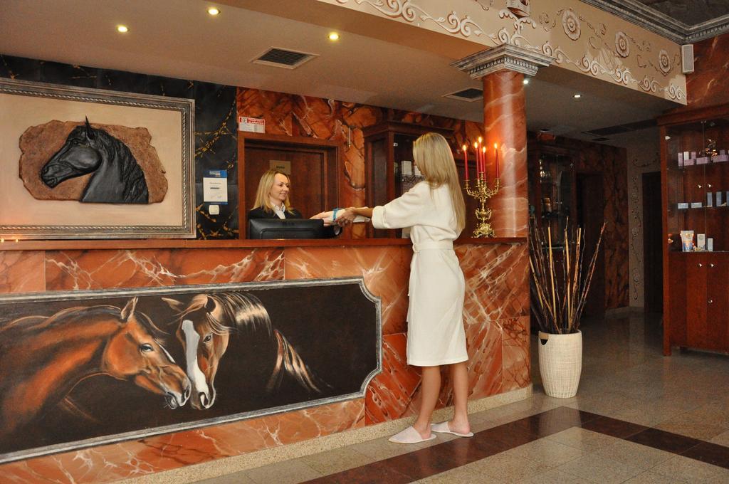 Hotel Karino Spa Поляньчик Экстерьер фото