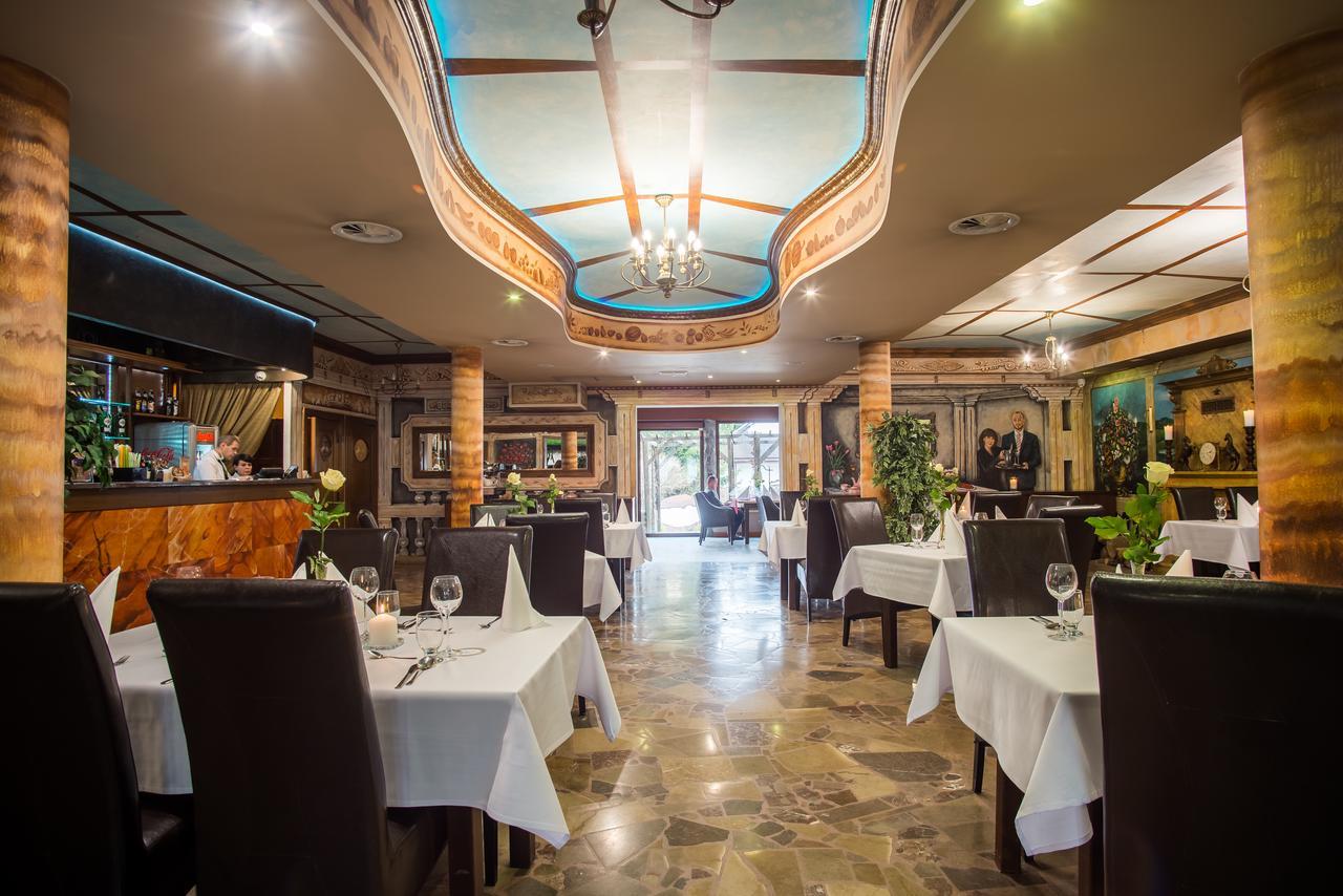 Hotel Karino Spa Поляньчик Экстерьер фото