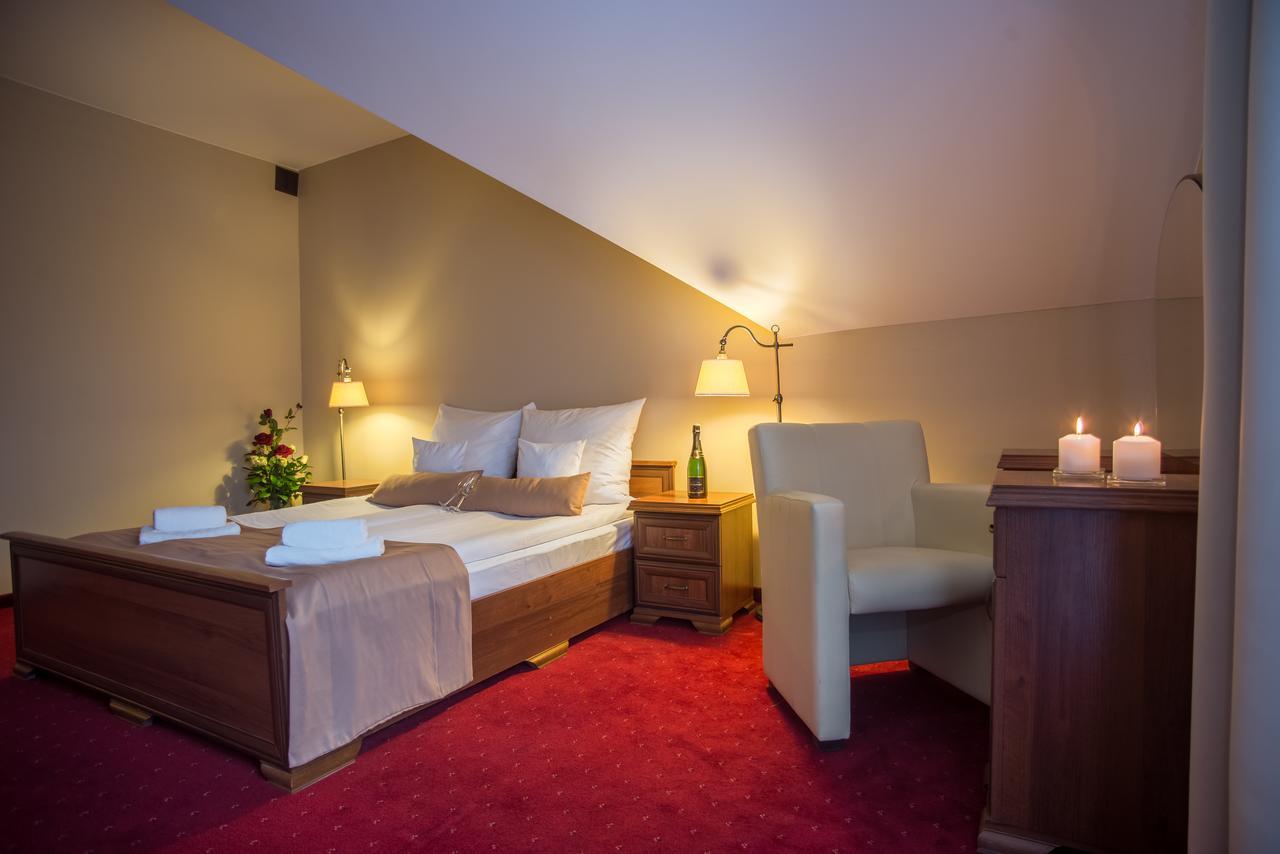 Hotel Karino Spa Поляньчик Экстерьер фото