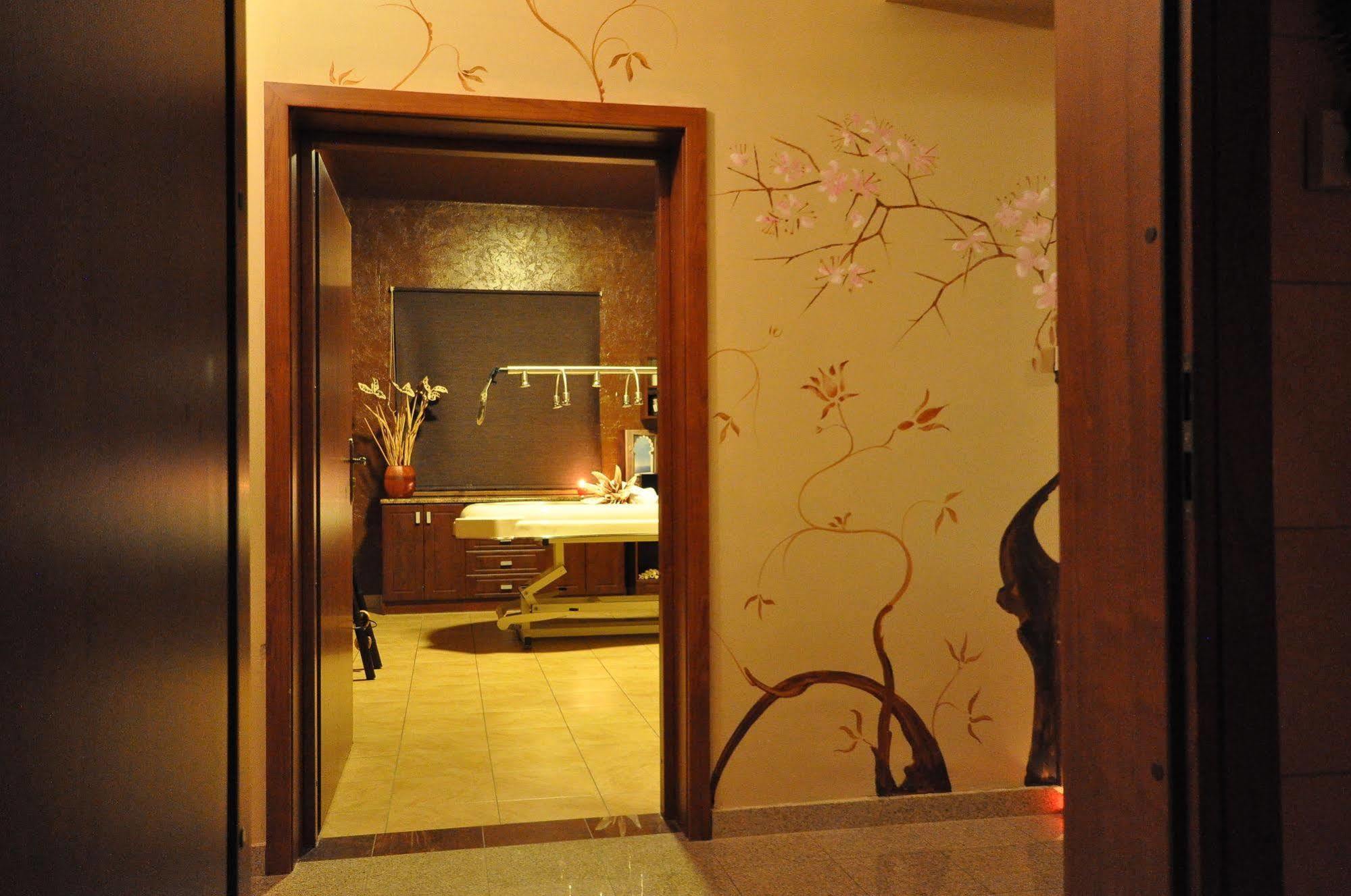 Hotel Karino Spa Поляньчик Экстерьер фото